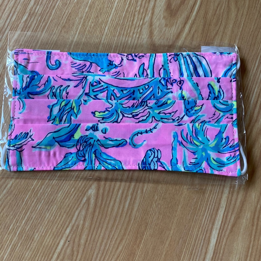 New! Lilly Pulitzer Face Masks Assorted Patterns!
